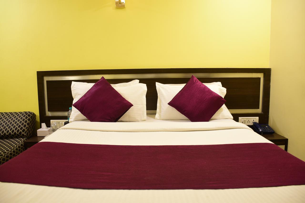 Hotel K.C Residency Bombaim Exterior foto