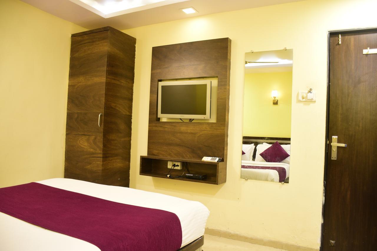 Hotel K.C Residency Bombaim Exterior foto
