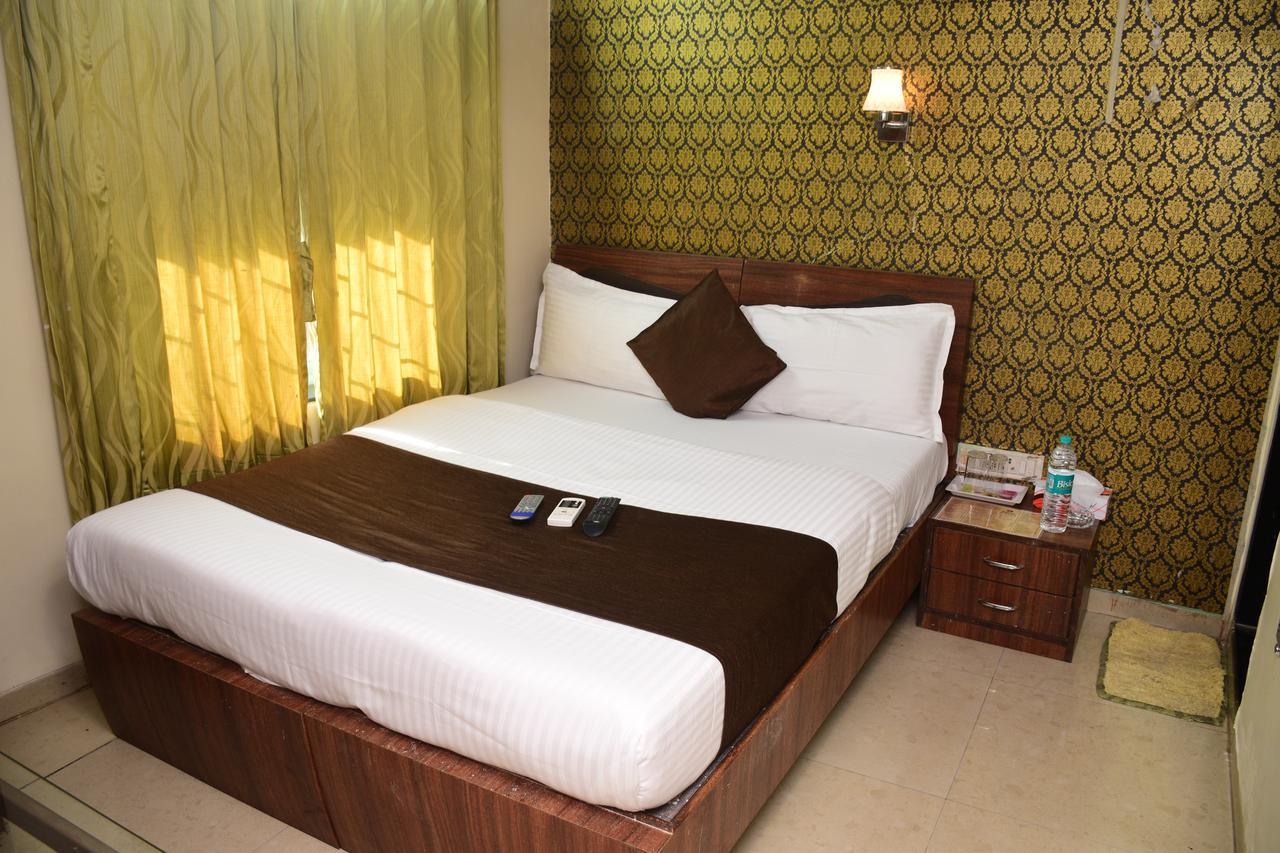Hotel K.C Residency Bombaim Exterior foto